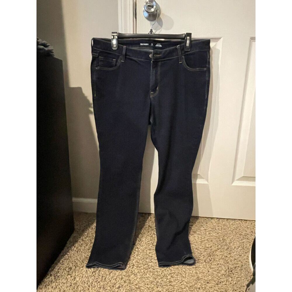 Old Navy Mid-Rise Super Skinny Rockstar Jeans - Size 14